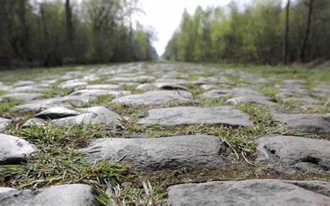 PASQUA 2020 SENZA LA PARIS – ROUBAIX