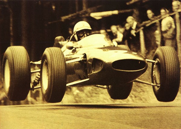 F1 Capitolo 16: 1964 Appare la Honda, ma è Surtees su Ferrari a trionfare