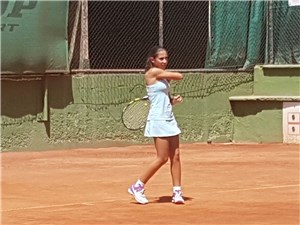 SARANNO FAMOSI?           Elisa Puggioni, tennista, e Stefano Cherchi, fantino