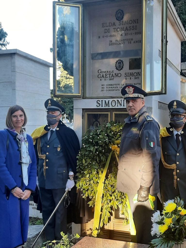 I TRE RIGORI PARATI DA GIGI BUFFON E I QUATTRO PASTICCIOTTI DI LECCE