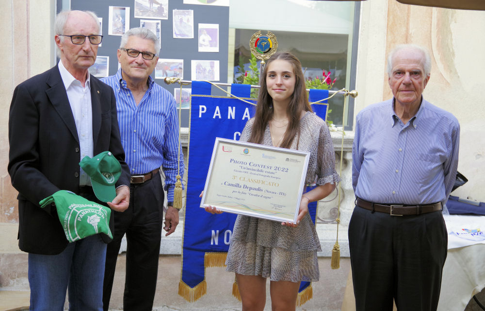 CONSEGNATO A CAMILLA DEPAULIS IL DIPLOMA ASSEGNATOLE PER ESSERSI CLASSIFICATA TERZA NEL CONCORSO INTERNAZIONALE “PHOTO CONTEST 2022” INDETTO DALLA FONDAZIONE “CHIESA” DEL PANATHLON INTERNATIONAL