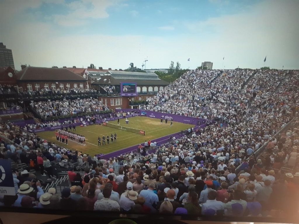 Trionfo di Matteo Berrettini al torneo annuale del Queen’s Club di Londra, in assoluto il circolo più classicamente britannico, cui seguono senza interruzione le qualificazioni per Wimbledon, l’appuntamento più importante del mondo