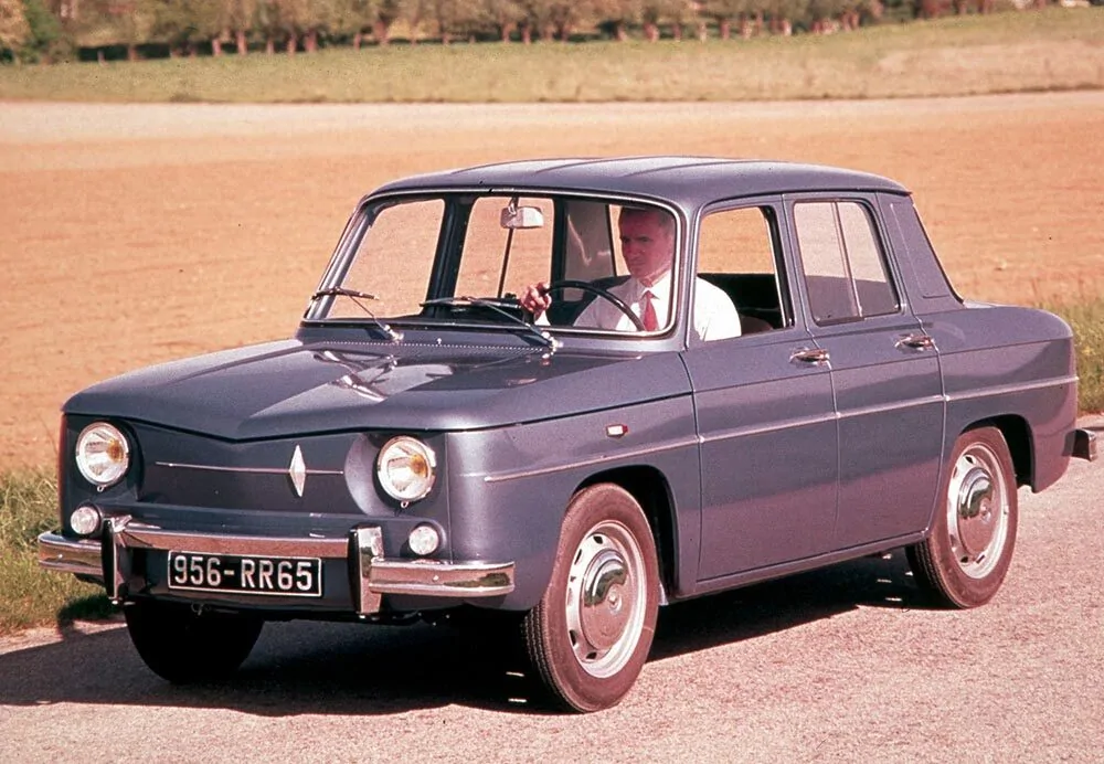 <strong>RENAULT  RB</strong>