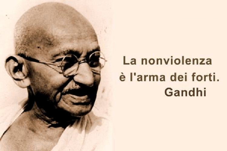 Oggi aprendo il computer ,leggo un messaggio del nostro direttore Massimo Rosa “ mi faresti un pezzo sulla battaglia di Napoli?”