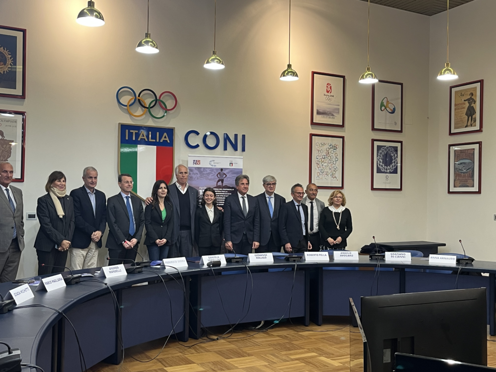 <strong>Obesità e diabete: Firmato protocollo d’intesa tra il CONI, l’Intergruppo parlamentare Obesità e Diabete, FESDI, SID e AMD per la tutela della pratica sportiva degli atleti con diabete e per la promozione di corretti stili di vita attraverso lo sport</strong>