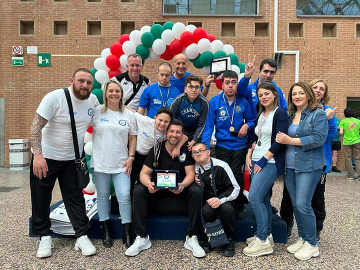 Vita di Panathlon: FERRARA - Tornano i Premi Panathlon Club Ferrara “Atleta Eccellente, Eccellente Studente”, il “plus” le borse di studio realizzate con SPAL!