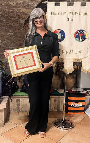 Vita di Club: SENIGALLIA                                                Premio Fair Play alla Presidente Sonia Fileri - Società Pallacanestro Senigallia