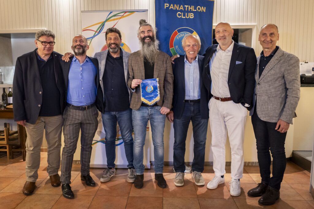 Vita di Club - PANATHLON MACERATA                                NEVIO SCALA RICORDA IL SUO CAPITANO PINO BRIZI